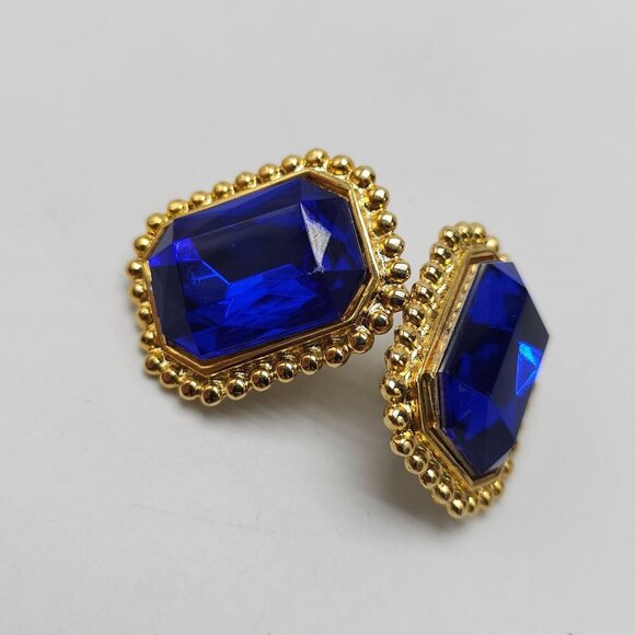 Vintage Gold Tone 1980s Earrings With Blue Glass Gemstones Rectangular Design - Picture 2 of 4